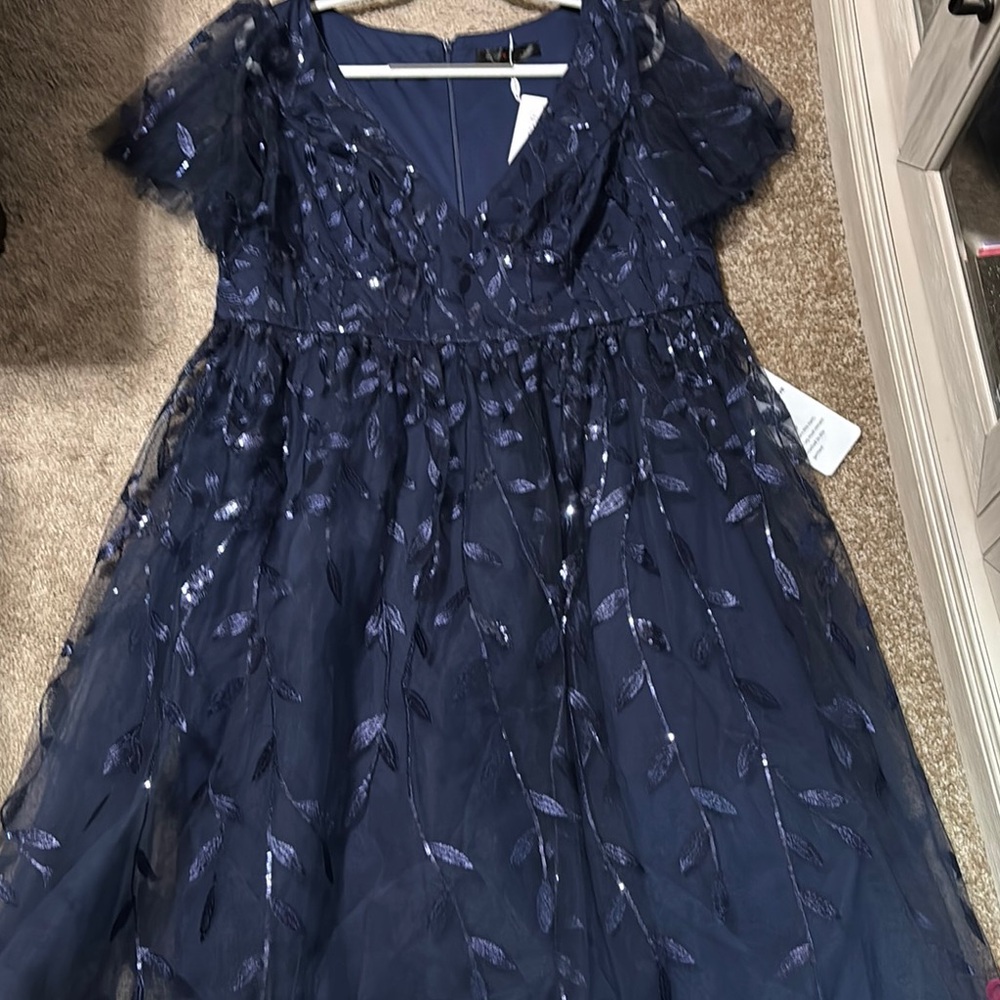 Charming Navy Women’s Dress with Leaf Embroidery